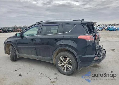 2017 Toyota Rav4 Xle z USA, uszkodzony, nr VIN 2T3RFREV2HW684748